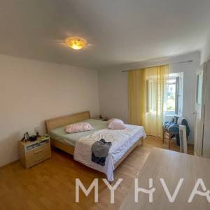 Dvojna Kuća u Gdinju