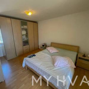 Dvojna Kuća u Gdinju