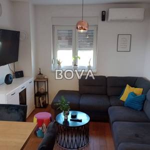 Dvosoban stan 52 m2 – Zadar *POGLED MORE* (ID-2579/E)