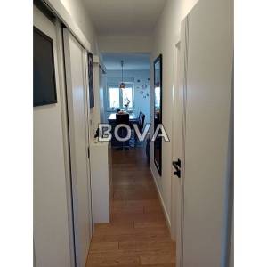 Dvosoban stan 52 m2 – Zadar *POGLED MORE* (ID-2579/E)