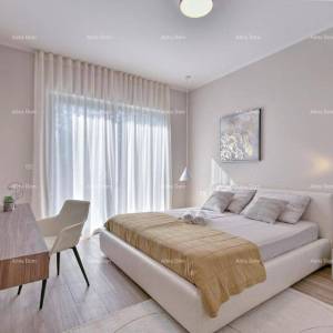 Fažana- Peroj- Prekrasna Vila sa bazenom s pogledom na more u blizini plaže