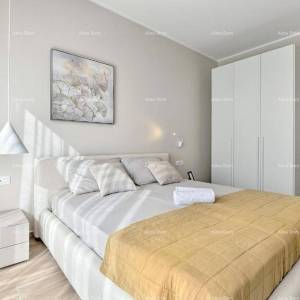 Fažana- Peroj- Prekrasna Vila sa bazenom s pogledom na more u blizini plaže