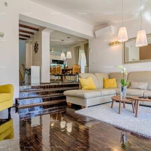 Fažana. Prelijepa kuca za odmor.