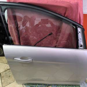 Ford Cmax vrata desna