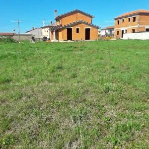 GALIŽANA - građevinsko zemljište 588m2