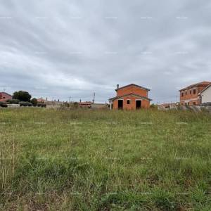 GALIŽANA - građevinsko zemljište 588m2