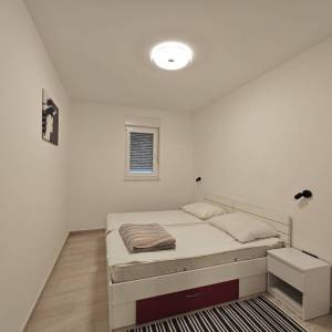 GORSKI KOTAR, LIČ - Kuća s dva stana okružena prirodom