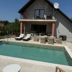 GORSKI KOTAR, LOKVE - Kuća za odmor s bazenom, smještena uz jezero