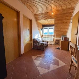 Gorski kotar, Mrkopalj, samostojeća kuća - 4 apartmana