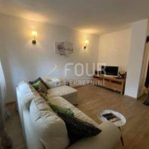 Gorski kotar, Ravna Gora, dvojna kuća