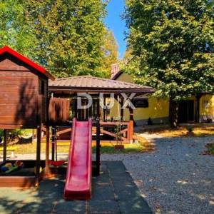 GORSKI KOTAR, VRATA - Topli goranski dom u srcu prirode, 260m2