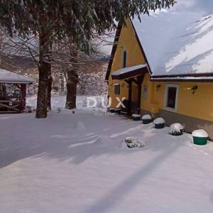 GORSKI KOTAR, VRATA - Topli goranski dom u srcu prirode, 260m2