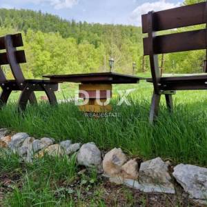 GORSKI KOTAR, VRATA - Topli goranski dom u srcu prirode, 260m2