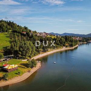 GORSKI KOTAR, VRATA - Topli goranski dom u srcu prirode, 260m2