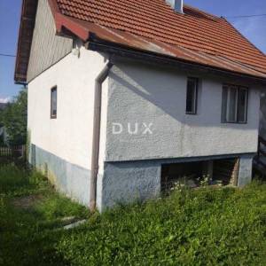 GORSKI KOTAR, VRBOVSKO, kuća i gospodarski objekt