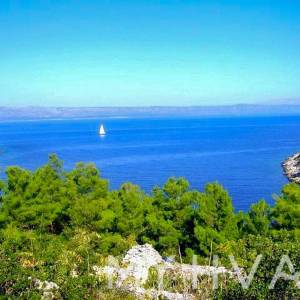 Građevinko zemljište uz more na Korčuli