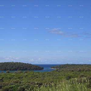Građevinska parcela nedaleko od Pule! Pogled more!