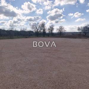 Građevinski teren 2500 m2 – Zemunik Donji *Uz prometnicu* (ID-2582/E)