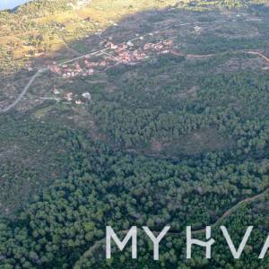 Građevinsko poljoprivredno zemljište u Poljicima