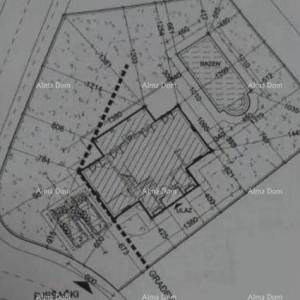 Građevinsko zemljište s projektom i plaćenim komunalijama