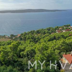 Građevinsko zemljište s pogledom na more u Zavali istok