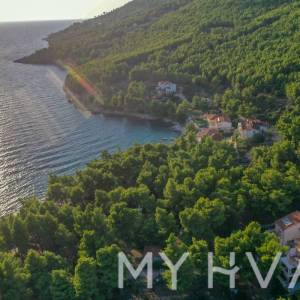 Građevinsko zemljište sa pogledom na more u Zavali