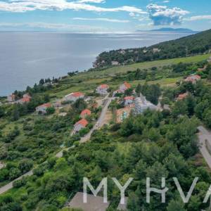 Građevinsko zemljište u blizini luke u Zavali