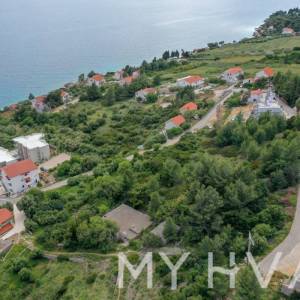 Građevinsko zemljište u blizini luke u Zavali