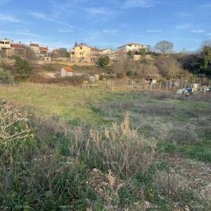 Građevinsko zemljište u centru Loborike!