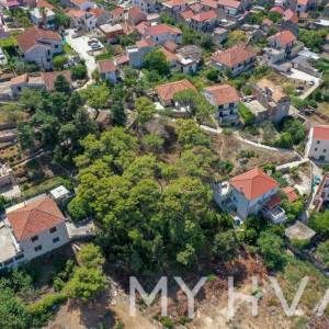 Građevinsko zemljište u centru sa pogledom na more