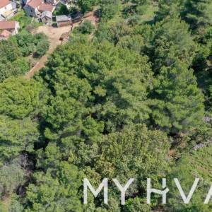 Građevinsko zemljište u Dolu