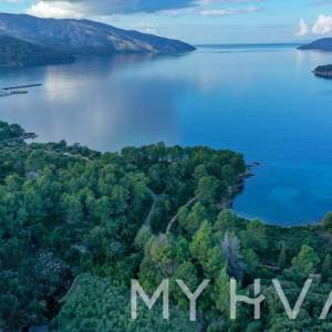 Građevinsko zemljište u luci Stari Grad