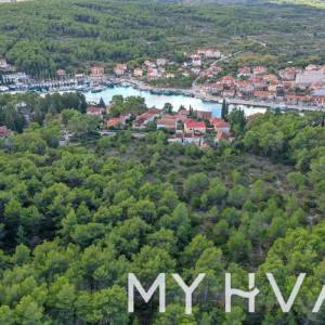 Građevinsko zemljište u Vrboskoj #1