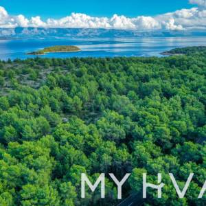 Građevinsko zemljište u Vrboskoj #1