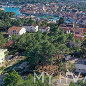 Građevinsko zemljište u Vrboskoj Sjever #2