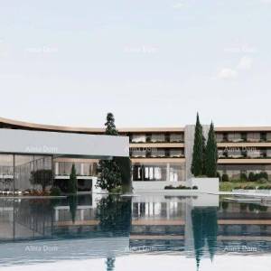 Građevinsko zemljište za izgradnju hotela sa pravomoćnom građevinskom dozvolom, Poreč