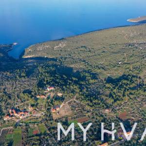 Građevinsko zemljište Zastražišće #1