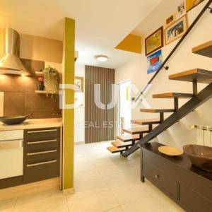 GROBNIK - Kuća u šumi - potpuni mir, čisti zrak i savršena povezanost s morem, planinama i izletištima