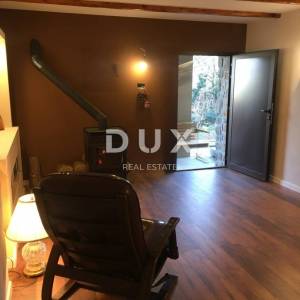 GROBNIK - Kuća u šumi - potpuni mir, čisti zrak i savršena povezanost s morem, planinama i izletištima