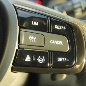 Honda HR-V 1.5 HEV Elegance AUTOMATIK