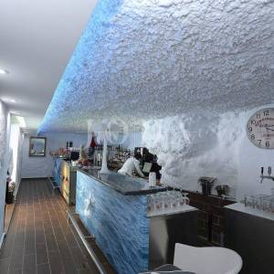 Hotel na prodaju prvi red do mora