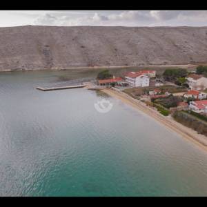 Hrvatska, Pag, Vlašići Povljana – građevinsko zemljište 490 m² u mirnom stambenom naselju