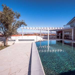 Hrvatska, Zadar, Vrsi - Prostrana moderna kuća s bazenom, kaminom i garažom, 152 m² stambena površina