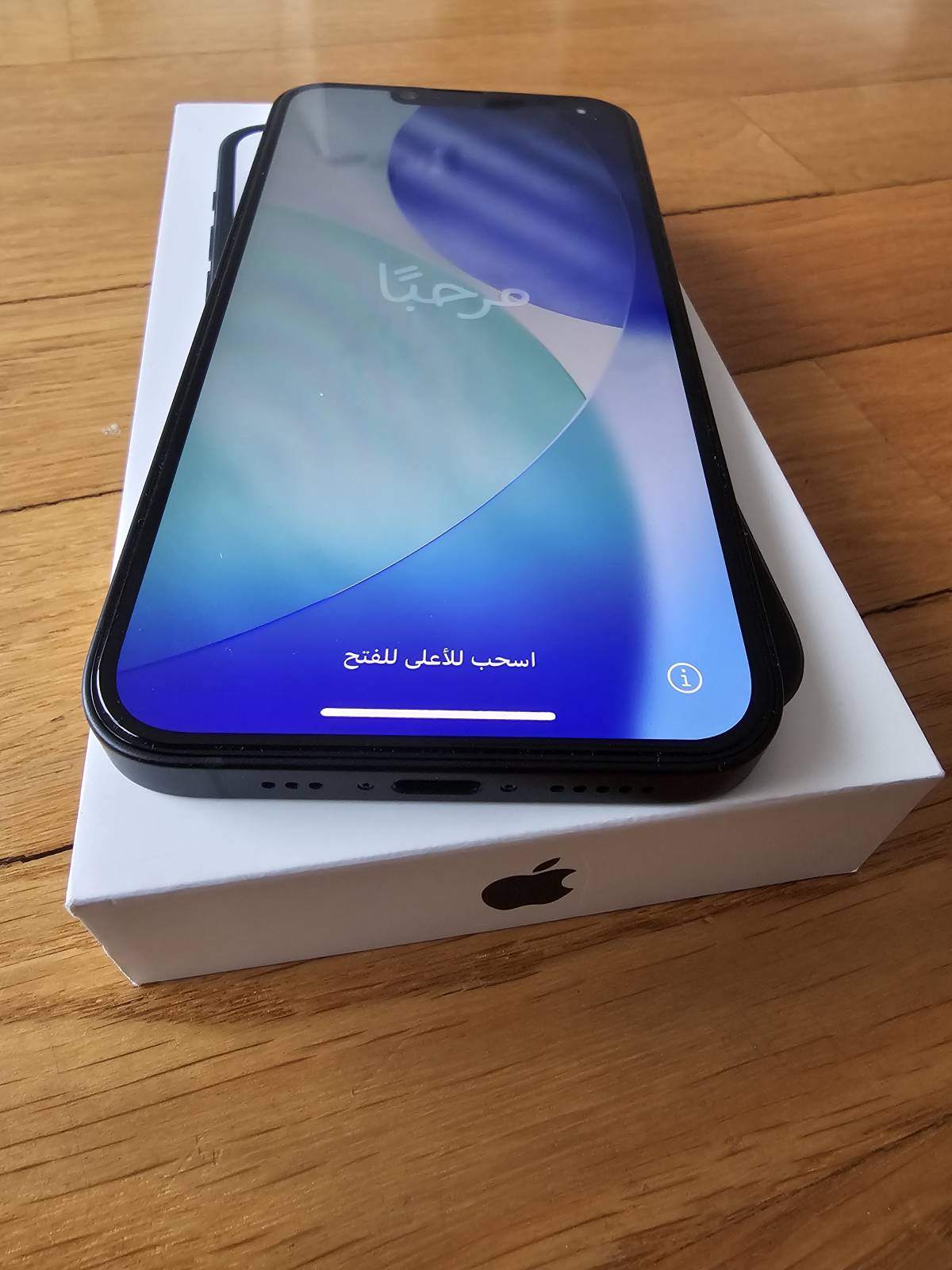 iPhone 16e 128Gb Black stanje 10/10 Garancija 11.11.2027