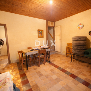 ISTRA, BALE - Kuća na odličnoj lokaciji