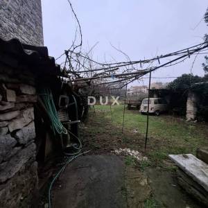 ISTRA, BALE - Kuća na odličnoj lokaciji