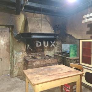 ISTRA, BALE - Kuća na odličnoj lokaciji