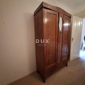 ISTRA, BALE - Kuća u centru s poslovnim prostorom