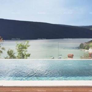 ISTRA, BLIZINA RABCA - Dizajnerska vila s bazenom