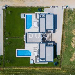ISTRA, BRTONIGLA - Dizajnerska Vila - kombinacija udobnosti i luksuza
